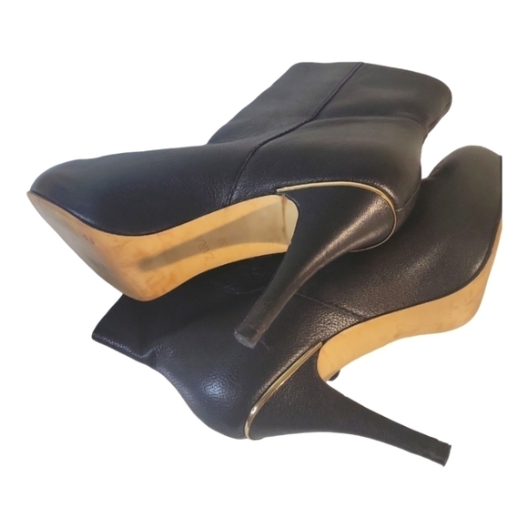 Zara Women's Black Leather Mid-Heel Side Zipper Goldtone Trim  Ankle Boots 38 - Picture 5 of 7